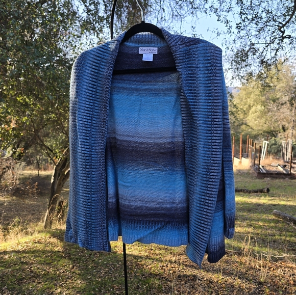 Northstyle Space-Dye Striped Cardigan 1X - Picture 1 of 4